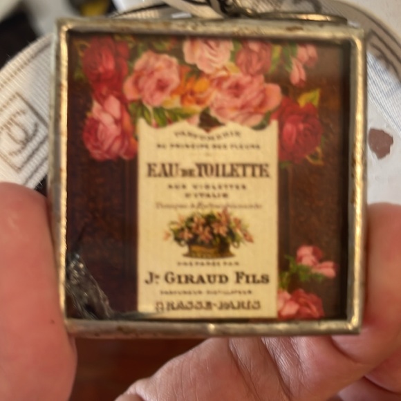 🔥Loren’s Rockin Luxuries Incredible 3 tiered intricate linked necklace w detail - Picture 3 of 5